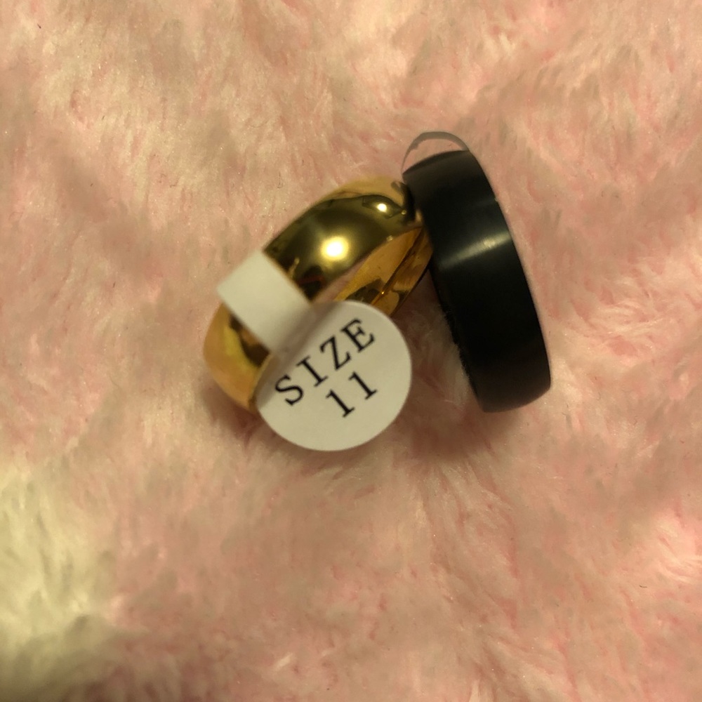 Rings - Picture 3 of 3